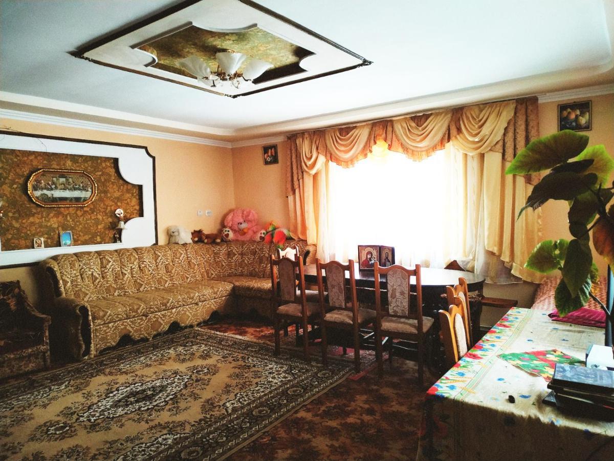 Садиба У Пані Марії Vorokhta Exterior photo